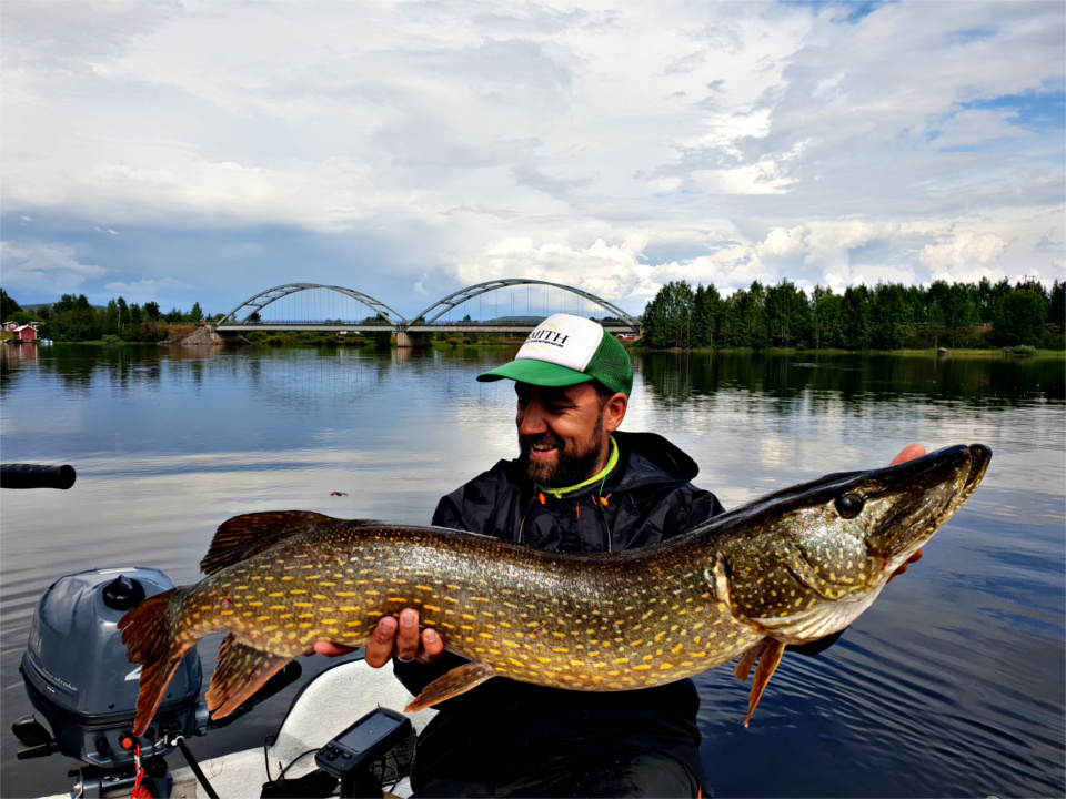 Brochet de 119 cm prit au popper KOZ